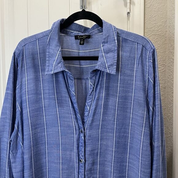 Jessica Simpson Blue Striped Button Up Long Sleeve Top Womens Size 2X Chambray - Picture 2 of 10